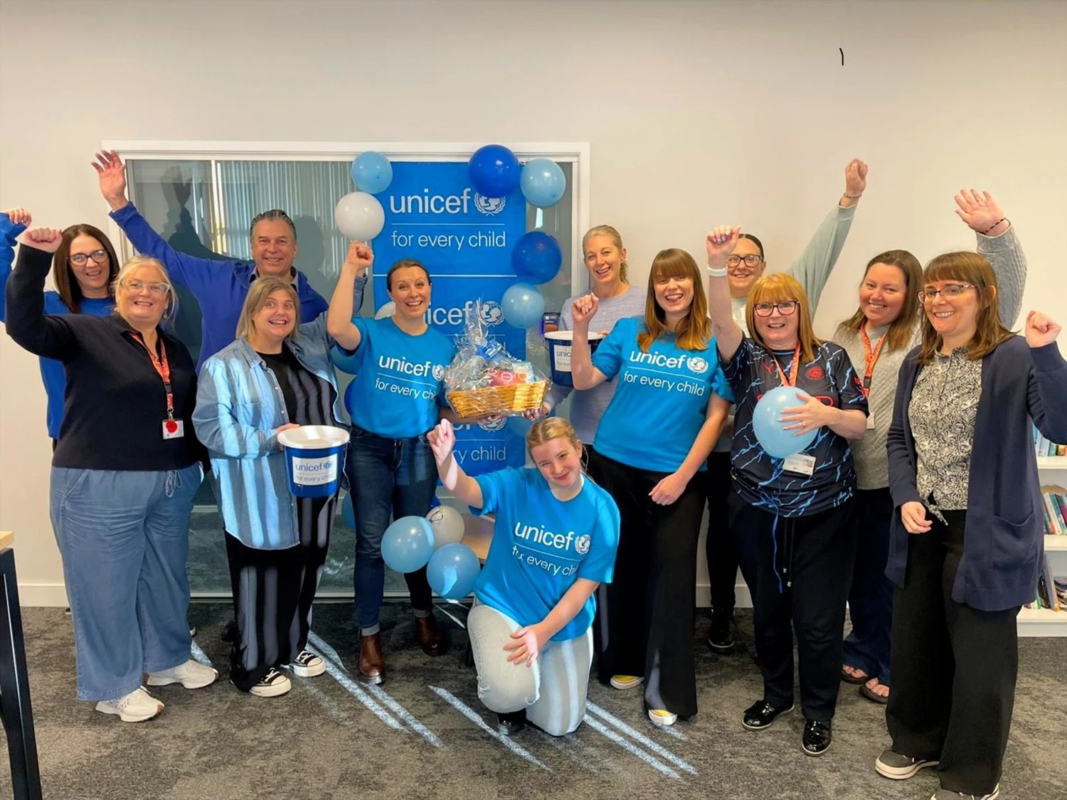 Partou ‘goes blue’ for World Children’s Day in support of UNICEF