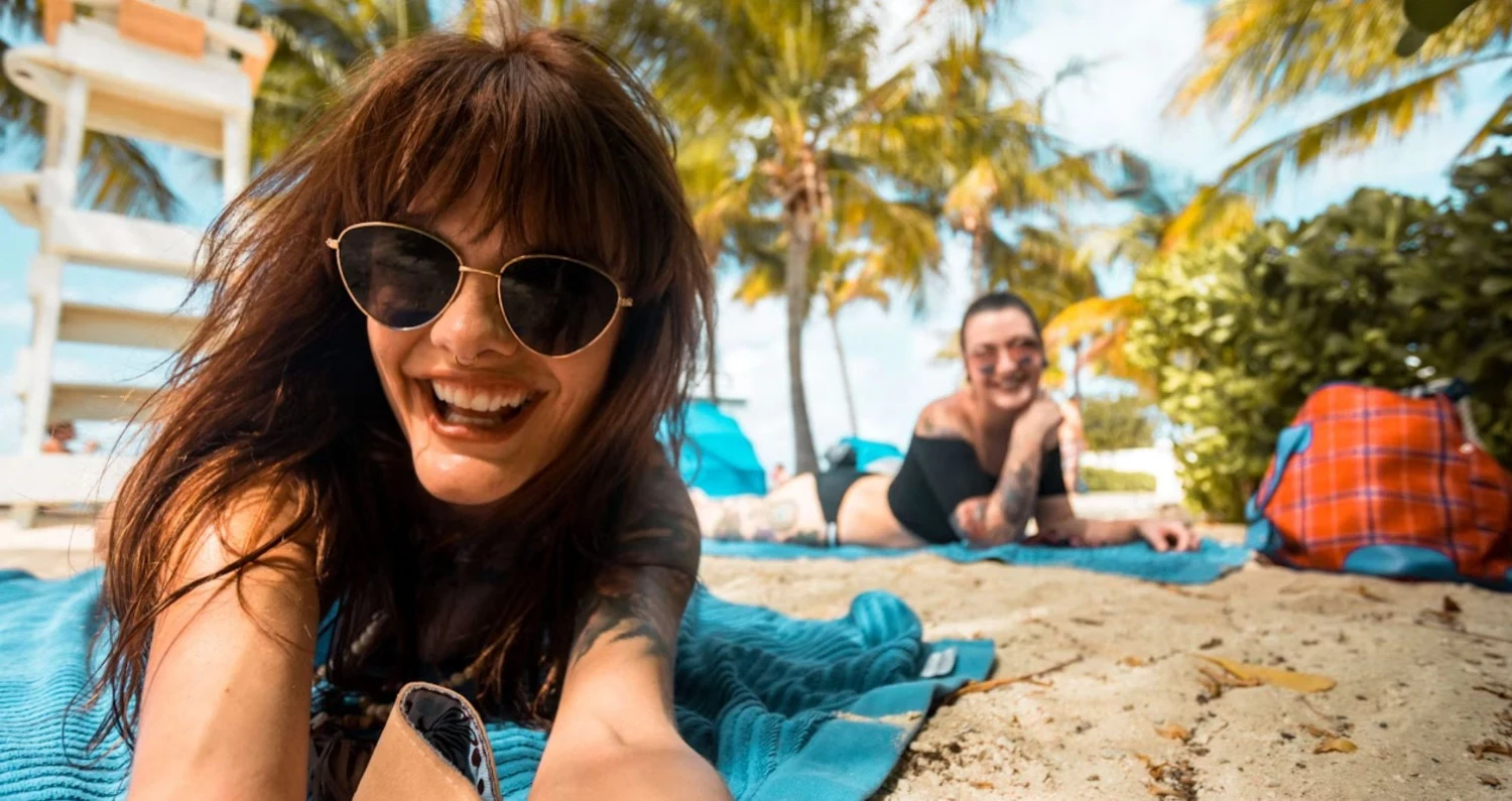 Social media is ruining Londoners’ holidays: nearly 6 in 10 admit to faking their social posts