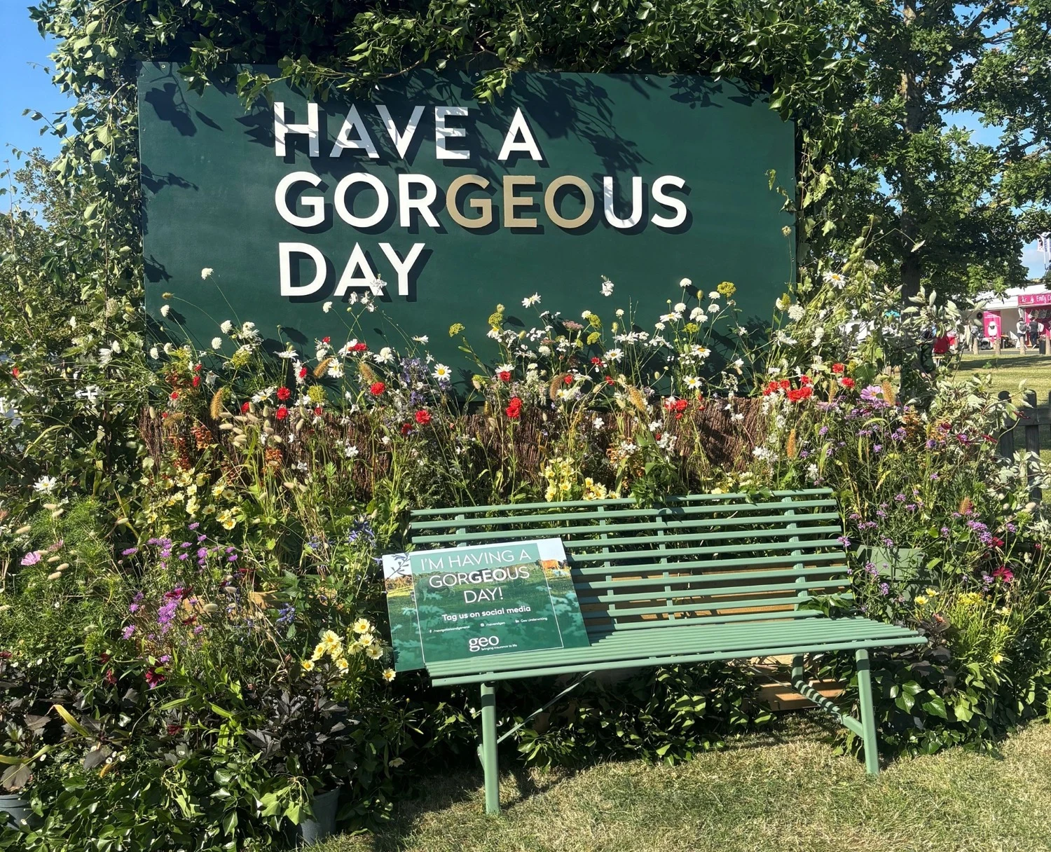 Local Harrogate Hospice receives Geo Flower Wall from the Great Yorkshire Show