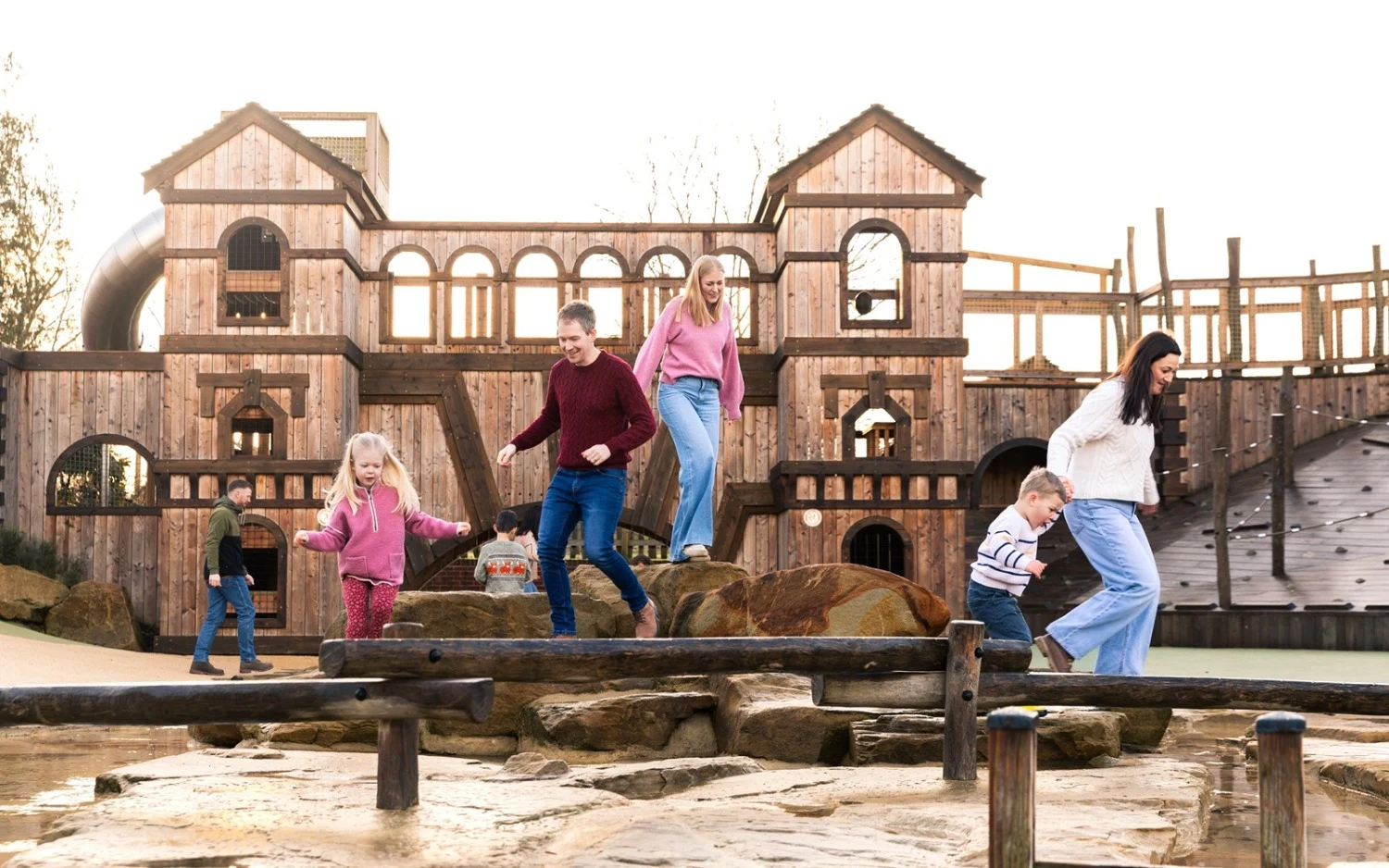 Blenheim Palace Unveils Action Packed Autumn of Family Adventures, Dinosaurs and Haunted Thrills