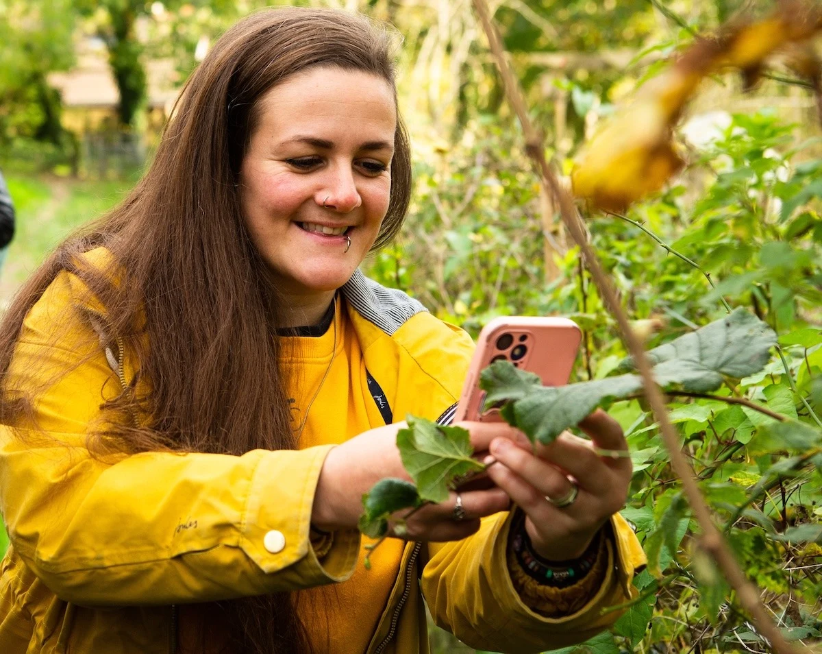 Citizen scientists spot nearly 2,000 signs of spring across Britain