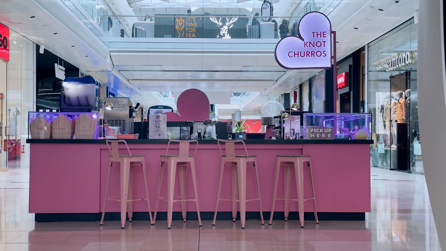 The Knot Churros Franchise Network is Expanding: With Two Successful Launches this Year and Another Set to Open Soon