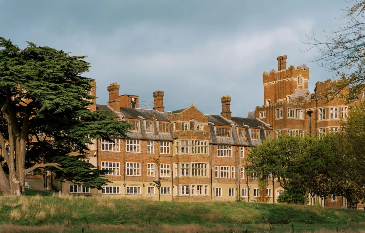Pro Auction to Sell Contents of Selsdon Park Hotel, Featuring Bespoke Interiors by A-nrd Studio and Sebastian Cox