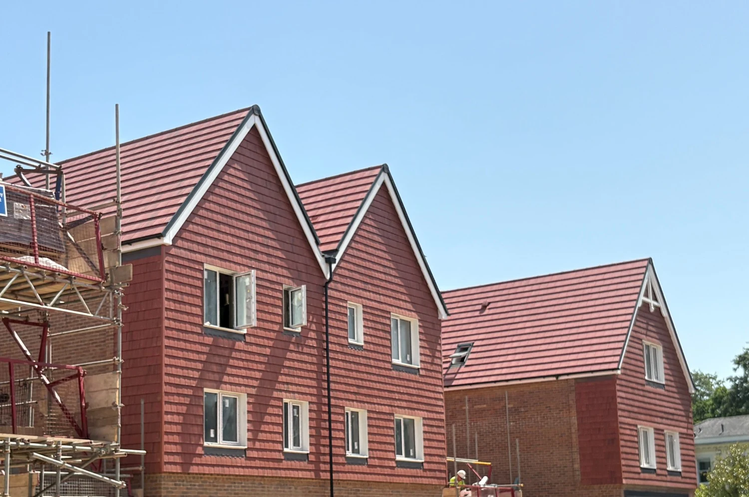 Manufacturer Engagement Helps Strengthen Roofing Quality